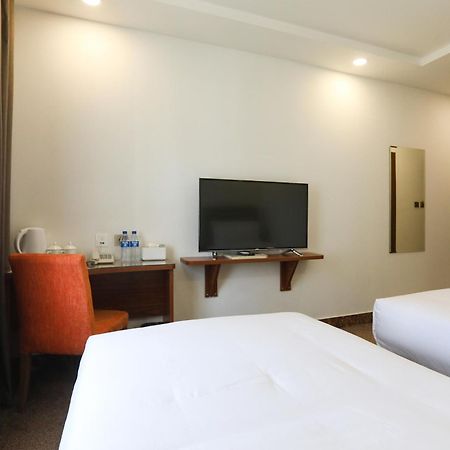 Sunrise Hotel Ташкент Экстерьер фото