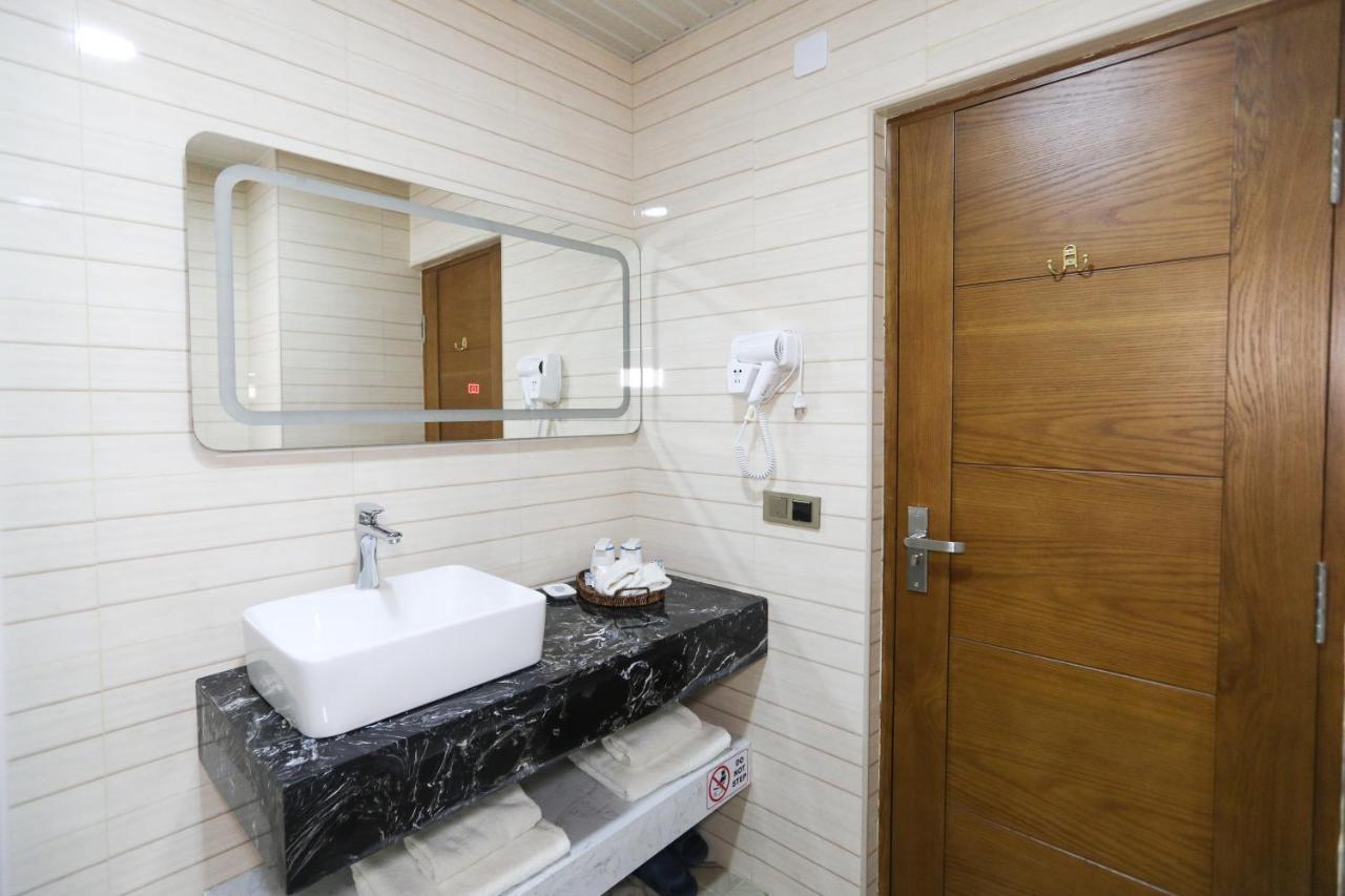Sunrise Hotel Ташкент Экстерьер фото